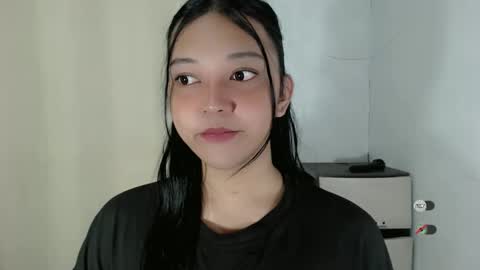 Snapshot of alisa_kiss_ chatting on 01/09/26, 08:21 Shanti xhey online show from 01/09/26, 08:21