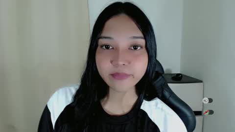 Snapshot of alisa_kiss_ chatting on 02/16/26, 04:08 Shanti xhey online show from 02/16/26, 04:08