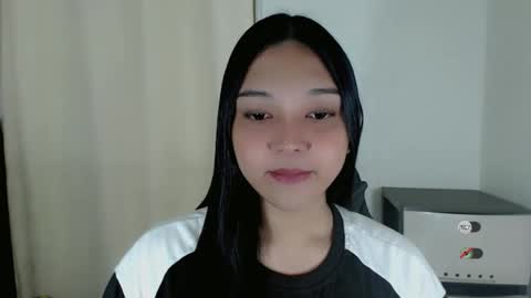 Snapshot of alisa_kiss_ chatting on 02/23/26, 07:39 Shanti xhey online show from 02/23/26, 07:39