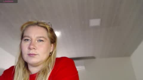 alisa_u online show from 05/08/26, 11:43