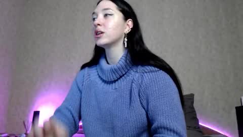 alisaadoll online show from 10/20/25, 12:05