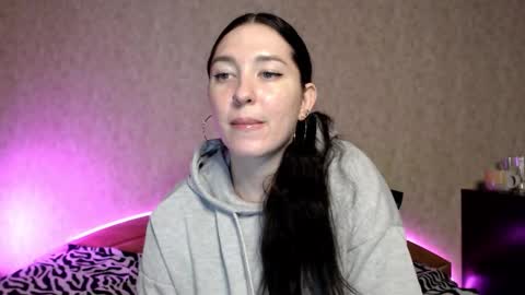 alisaadoll online show from 10/30/25, 01:23