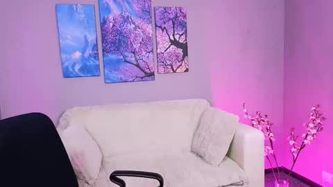 Alisa online show from 11/10/25, 10:36