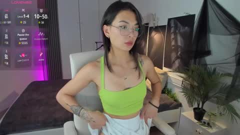 Alice online show from 09/26/25, 02:21