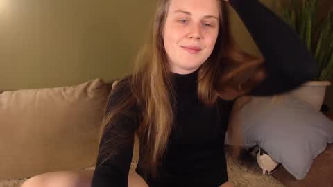 Snapshot of alisaxxxshy chatting on 12/26/24, 11:57 alisaxxxshy online show from 12/26/24, 11:57