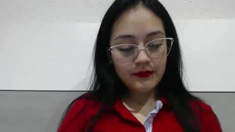 Snapshot of alisha_9997 chatting on 11/14/25, 05:22 alisha_9997 online show from 11/14/25, 05:22