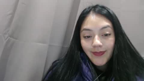 Snapshot of alisha_9997 chatting on 11/19/25, 09:37 alisha_9997 online show from 11/19/25, 09:37