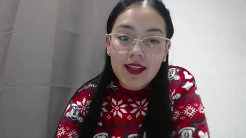 Snapshot of alisha_9997 chatting on 11/28/25, 07:05 alisha_9997 online show from 11/28/25, 07:05