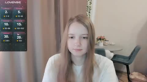 Alya online show from 06/09/26, 12:17