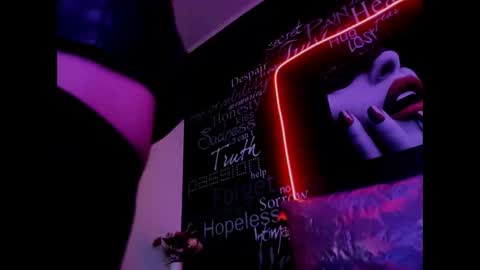 Snapshot of alishaa_nixx chatting on 09/26/25, 02:04 alishaa_nixx online show from 09/26/25, 02:04