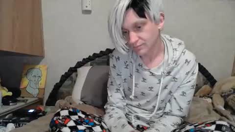 Alisha online show from 11/11/25, 06:57