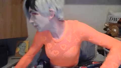 Alisha online show from 04/30/26, 10:58