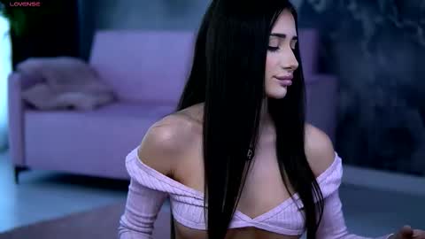 Alishaskye online show from 12/15/25, 04:39