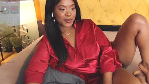 Snapshot of alishaweir chatting on 02/11/25, 09:03 Luna online show from 02/11/25, 09:03