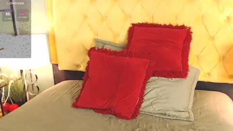 Snapshot of alishaweir chatting on 03/12/25, 10:39 Luna online show from 03/12/25, 10:39