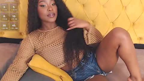 Snapshot of alishaweir chatting on 09/10/25, 03:56 Luna online show from 09/10/25, 03:56