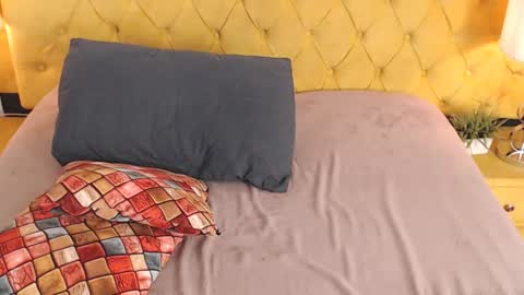 Snapshot of alishaweir chatting on 11/01/25, 07:49 Luna online show from 11/01/25, 07:49