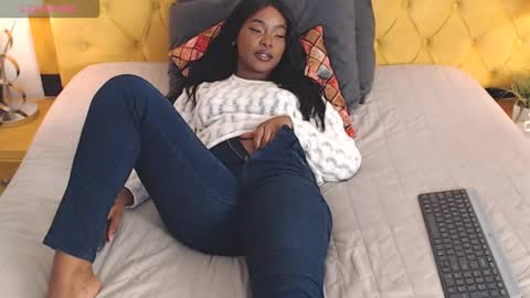 Snapshot of alishaweir chatting on 11/14/25, 09:13 Luna online show from 11/14/25, 09:13