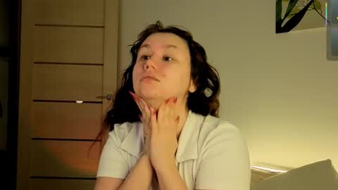 Alisia online show from 11/07/25, 08:47