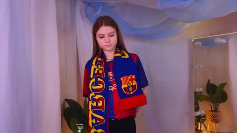 Alisia online show from 12/15/24, 07:24