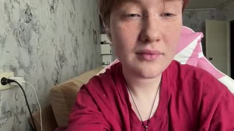 Snapshot of alisiakapp chatting on 03/11/26, 10:10 Mia online show from 03/11/26, 10:10