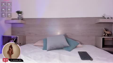 Snapshot of alison222_ chatting on 03/04/25, 08:27 A L I S O N online show from 03/04/25, 08:27