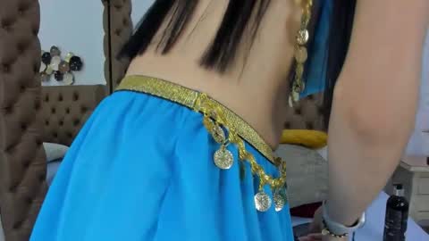 Snapshot of alison_carde05 chatting on 12/21/25, 12:56 Alison online show from 12/21/25, 12:56