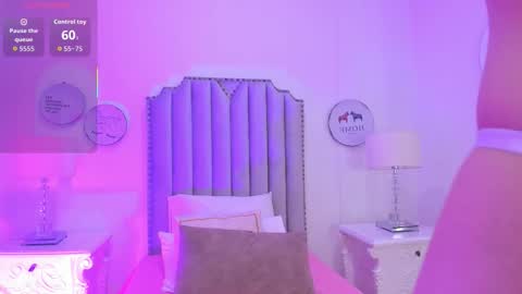 Snapshot of alison_carde05 chatting on 02/07/26, 07:06 Alison online show from 02/07/26, 07:06