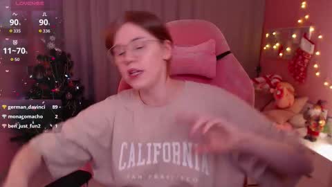 Snapshot of alison_doody chatting on 01/05/26, 05:27 Alison online show from 01/05/26, 05:27