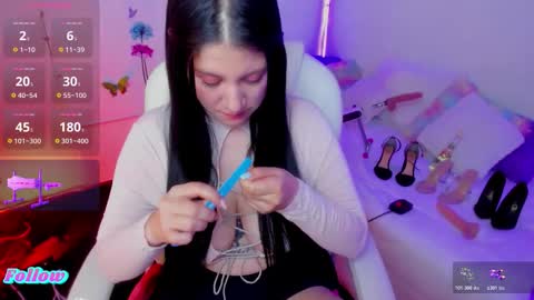   online show from 11/29/25, 06:27