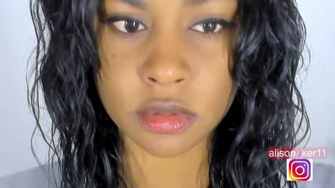 Snapshot of alison_ker chatting on 03/04/25, 12:22 Sofias house online show from 03/04/25, 12:22