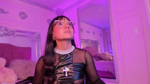 Alison Fishert online show from 01/17/25, 06:12