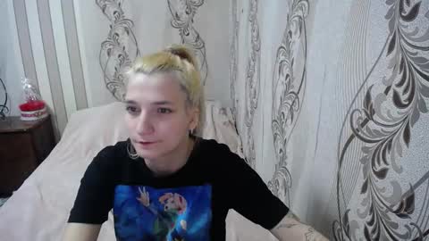 Snapshot of alissaclentx chatting on 11/20/25, 10:53 alissaclentx online show from 11/20/25, 10:53