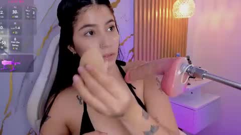 Snapshot of alissaowens_ chatting on 06/26/26, 10:19 Alissa owens online show from 06/26/26, 10:19