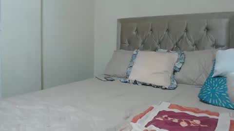 allise online show from 09/09/25, 11:04