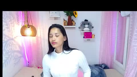 Snapshot of alisson_wiley chatting on 12/21/25, 09:16 alisson online show from 12/21/25, 09:16