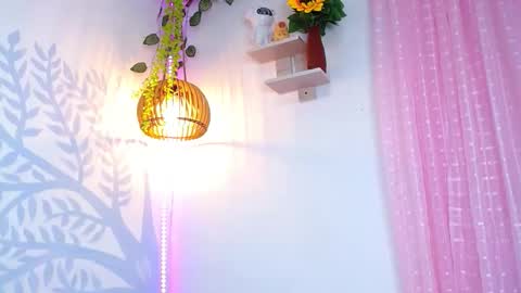 Snapshot of alisson_wiley chatting on 04/09/26, 07:58 alisson online show from 04/09/26, 07:58