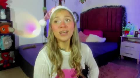 Alisson IG alisson zafiro27 online show from 12/31/24, 12:46