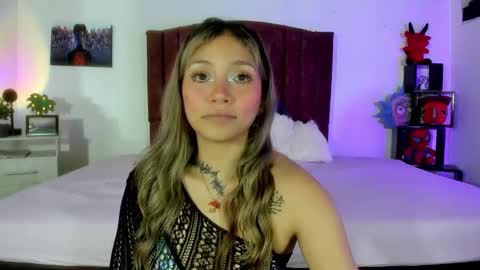 Alisson IG alisson zafiro27 online show from 01/15/25, 09:13