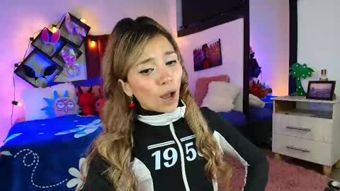 Alisson IG alisson zafiro27 online show from 03/09/25, 09:24