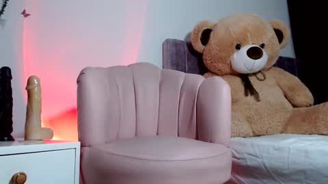 alisson online show from 12/30/24, 01:26