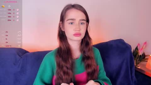 Snapshot of alivialovely chatting on 10/15/25, 09:20 Alivia online show from 10/15/25, 09:20