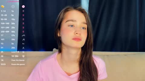 Snapshot of alivialovely chatting on 02/18/26, 08:43 Alivia online show from 02/18/26, 08:43