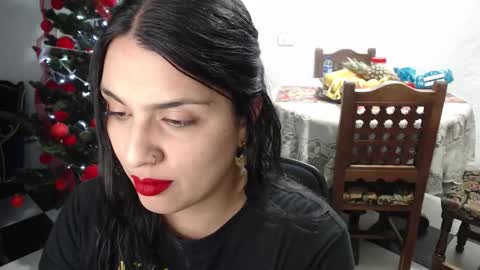 Alix online show from 12/01/25, 02:38