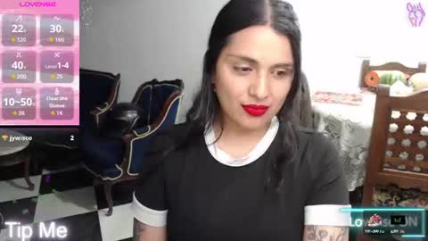 Alix online show from 06/12/26, 02:43
