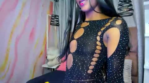 alix noa online show from 11/27/25, 08:00