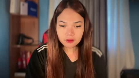 A CUTE GIRL NAME ALIYAH online show from 06/14/26, 11:07