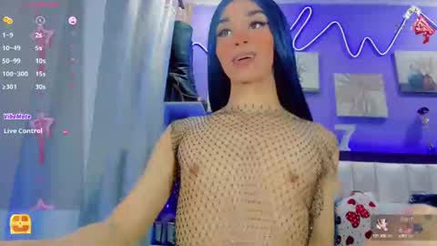 Snapshot of aliz_free chatting on 01/22/25, 11:53 aliz_free online show from 01/22/25, 11:53