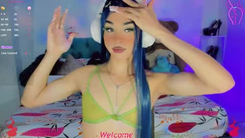 Snapshot of aliz_free chatting on 10/14/25, 12:55 aliz_free online show from 10/14/25, 12:55