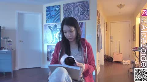 Alize Zaide online show from 02/28/25, 06:20